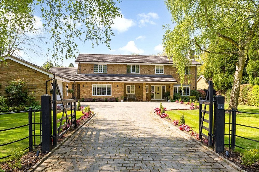 Dunstable property experts