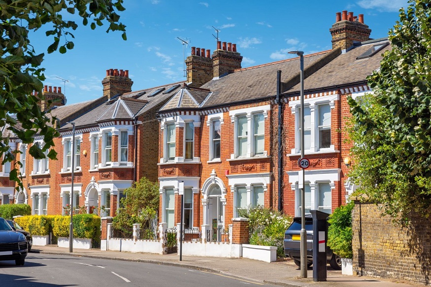 Reach out to our Clapham lettings specialists